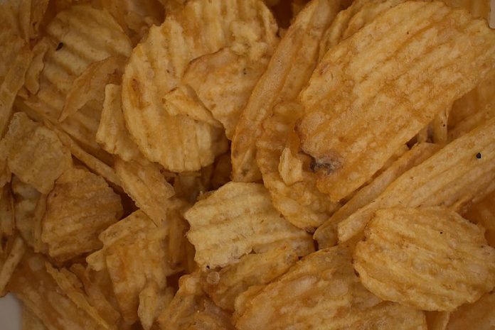 Las papas fritas artificiales.