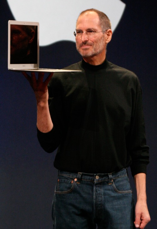 Steve Jobs un Caso de éxito emprendedor