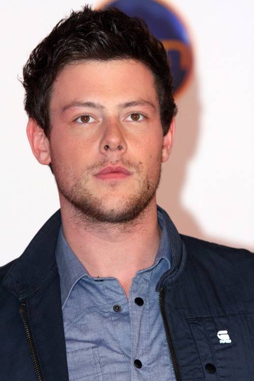 Cory Monteith uno de los famosos drogadictos.