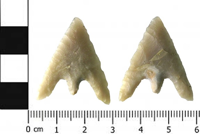 Puntas de flecha prehistóricas, una herramienta de caza y defensa esencial.