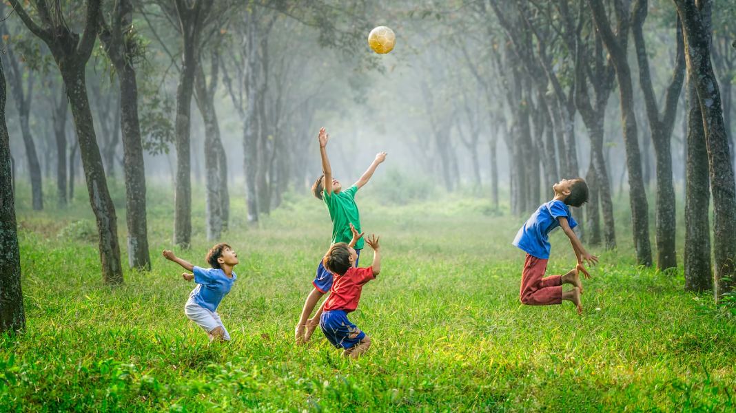 Juegos con pelotas.