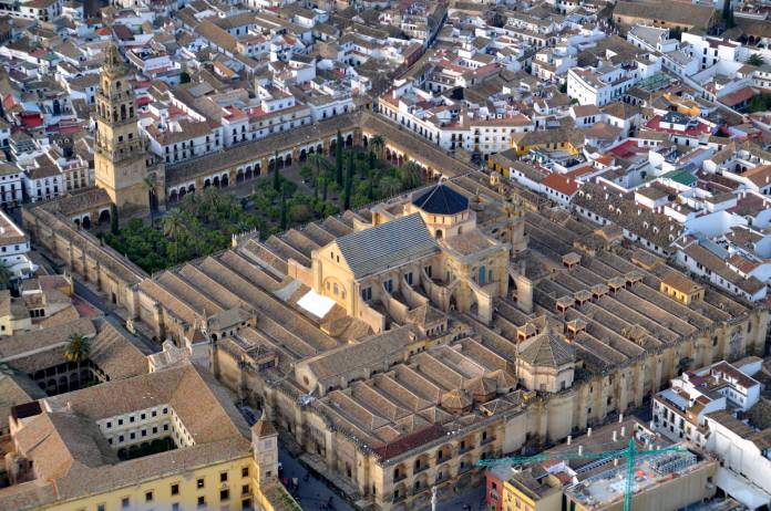 Catedral Mezquita de Córdoba entre los monumentos históricos del mundo.