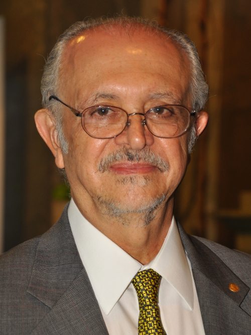 Mario José Molina.