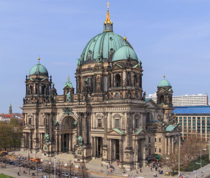 La catedral de Berlín es una de las iglesias evangélicas.